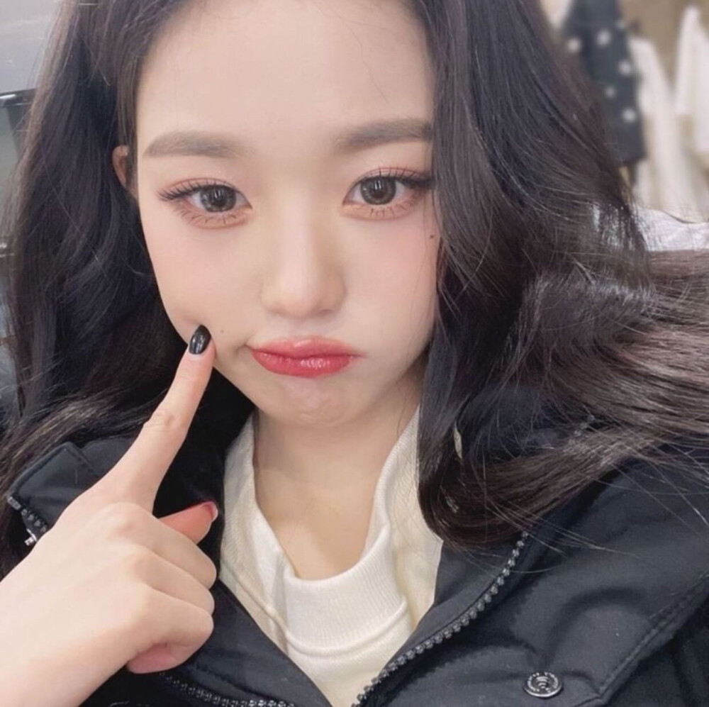 izone 张元英 金采源