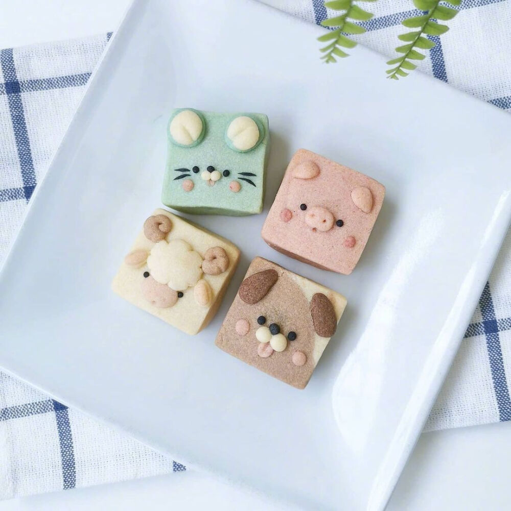 超可爱凤梨酥，ins：_yimee ​​​