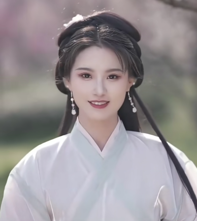 来看看美丽的女孩们吧！有没有你们喜欢的？我觉得还可以，下次给你们更新可爱头像，如果要问这照片上的是谁？我说不是，我不是，我坚决不是，我真的不是我。