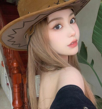 可爱女孩惹人爱