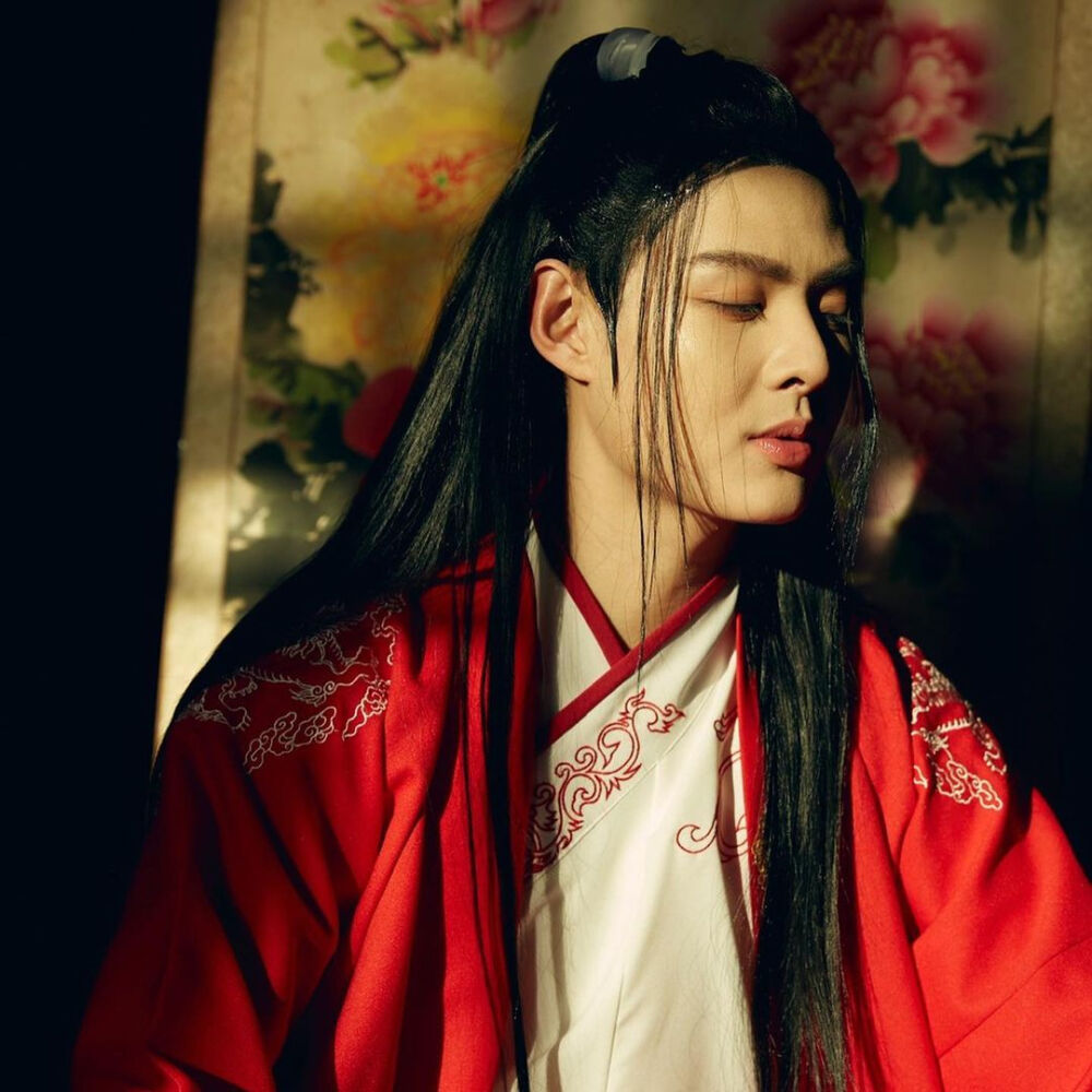 他泰黄明明saint明明