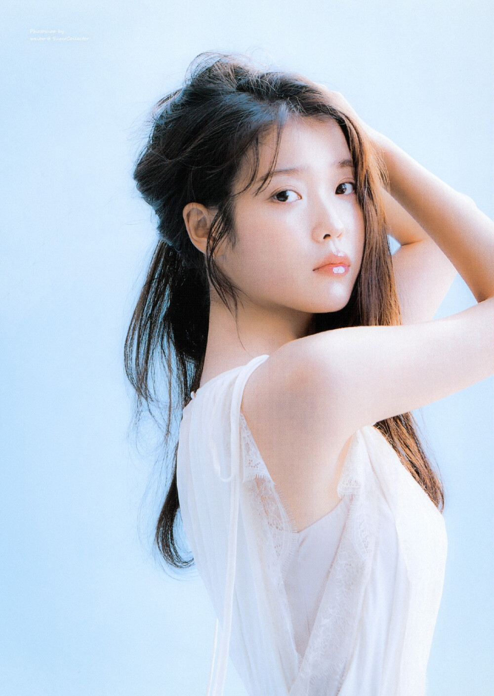 IU 李知恩 cr：砂糖收藏家
欧尼就是春天啊~