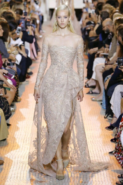 Elie saab （艾丽萨博）