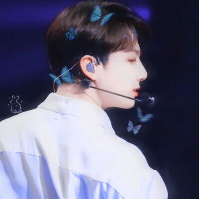 
/ocean.
•BlueBunny_jk•