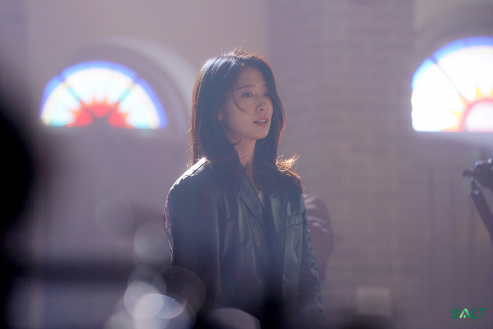 朴信惠西西弗斯神话剧照