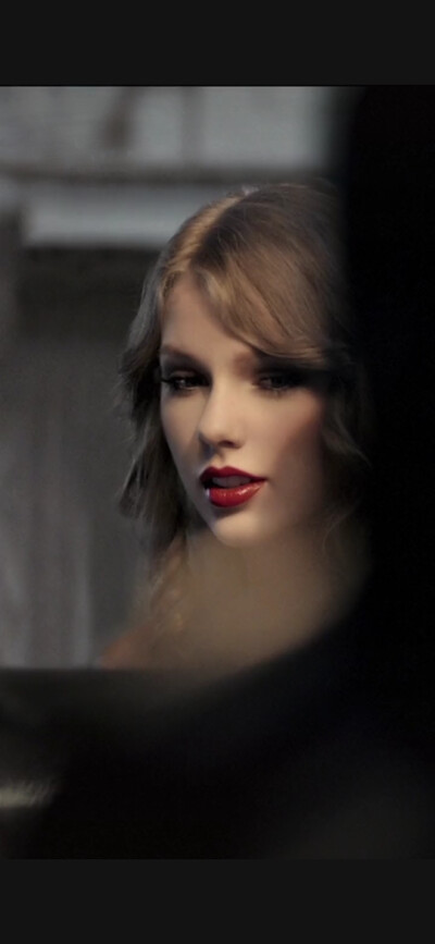 Taylor Swift Ⅰ “Shining just for you……”