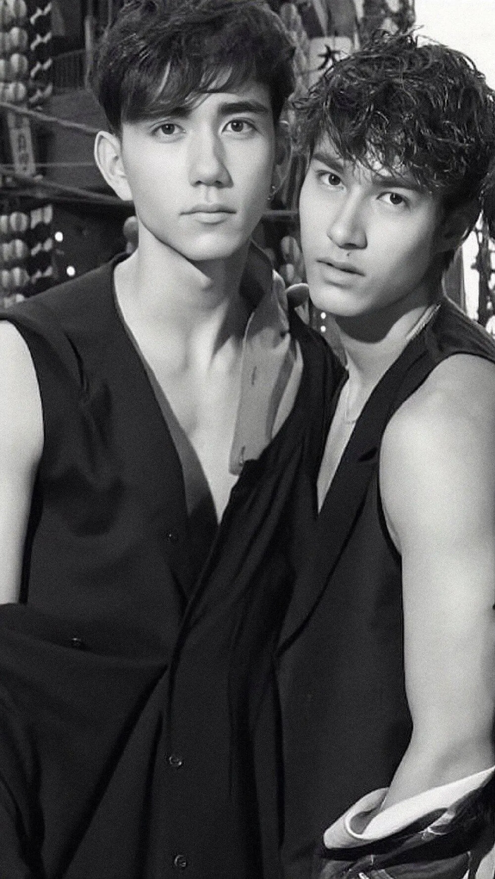 Intersection 米卡 和马 庆怜 青山威廉