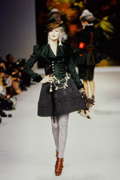 Vivienne westwood fall 1995 RTW