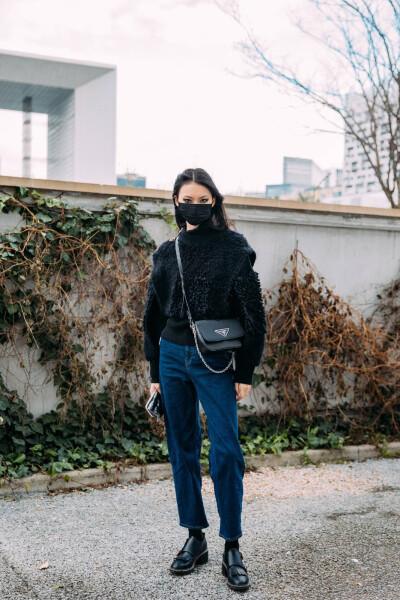 BY爱喝可乐的古娜小姐