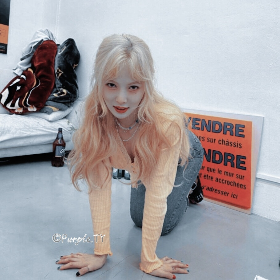 
·HI I'M Hyuna
·金泫雅·HYUNA