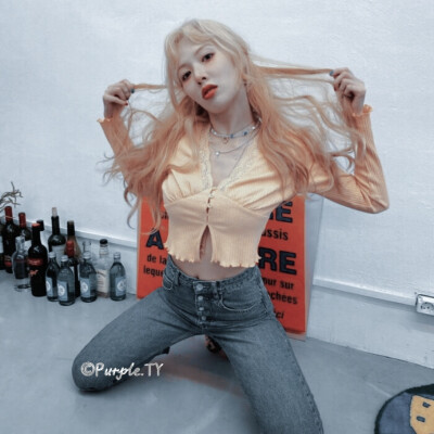 
·HI I'M Hyuna
·金泫雅·HYUNA