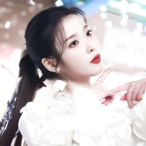 IU