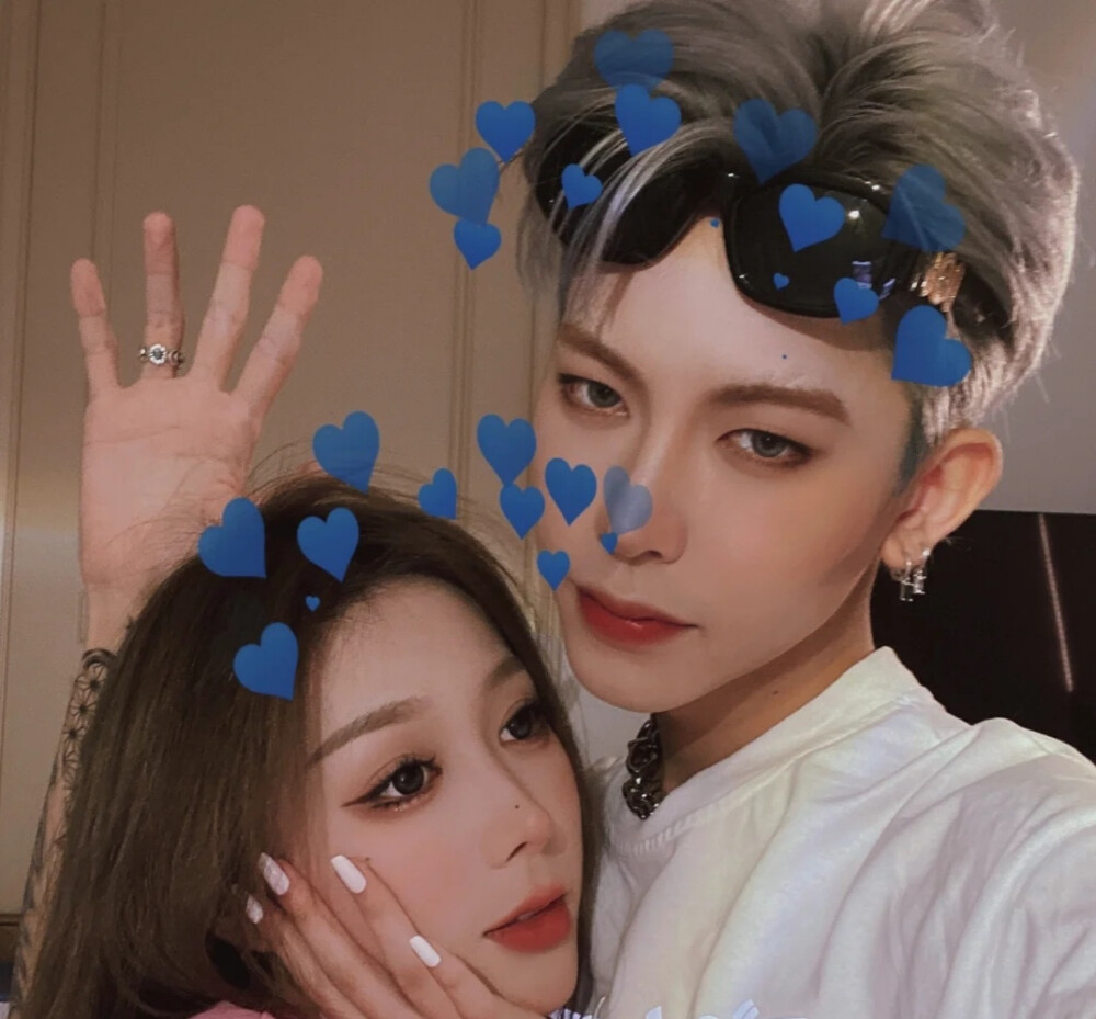 真人情头/情侣头像
二传注明無形文野