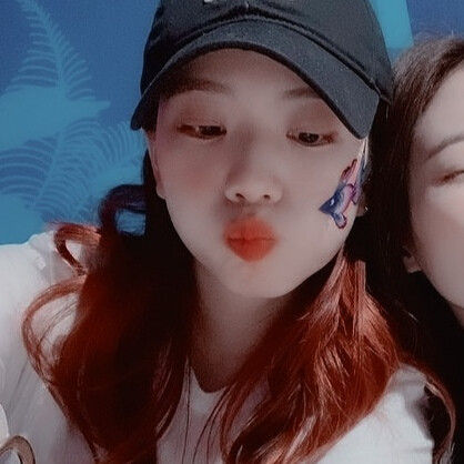 金智秀x金智妮
jisoo x jennie