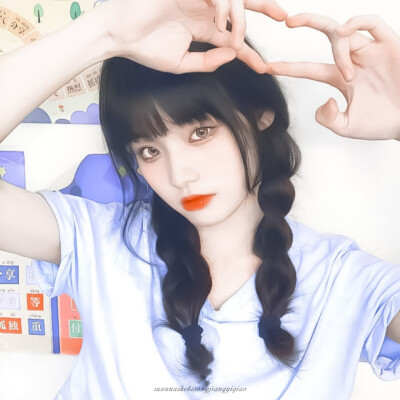 “我给你寄了情书 请签收一下”
女头/姜忆乔
以后都是这种画质啦