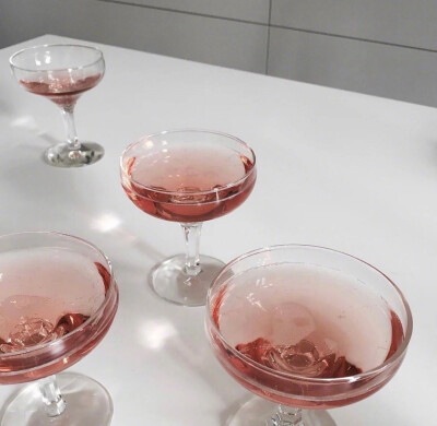 背景图 可二改 不用注明