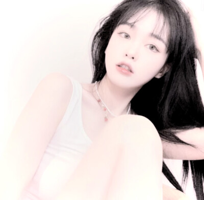 二传记得我叫皇小韵.礼貌拿图.自调滤镜