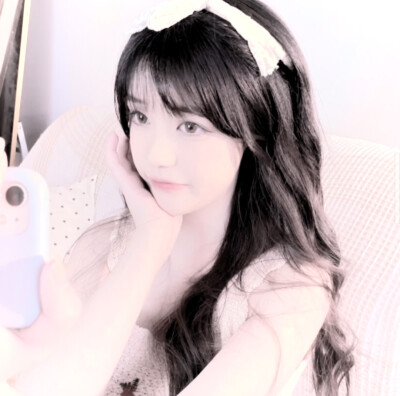 二传记得我叫皇小韵.礼貌拿图.自调滤镜