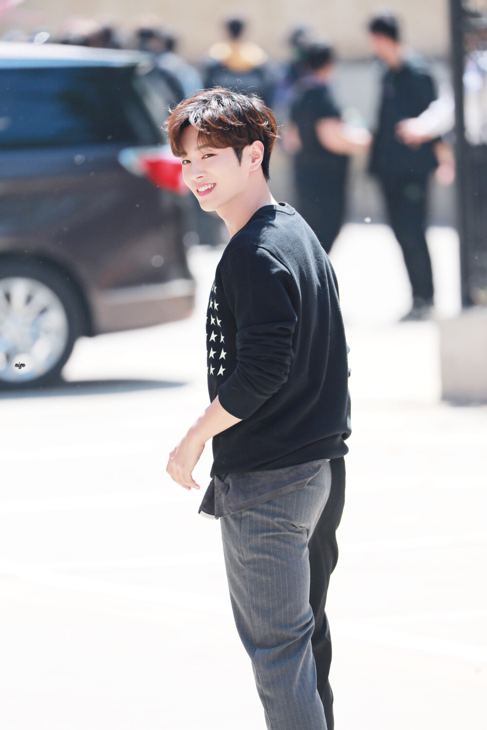 210418金曲青春录制uniq李汶翰79阳光灿烂的笑容79crlogo