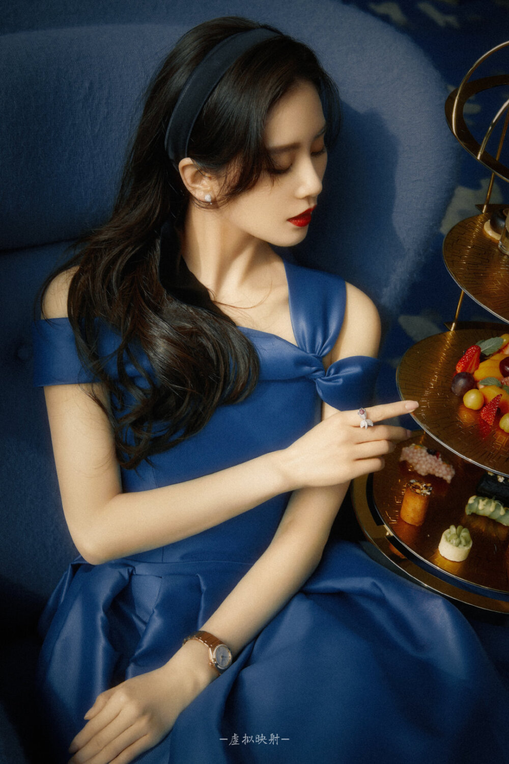 刘诗诗
cr.@虚拟映射