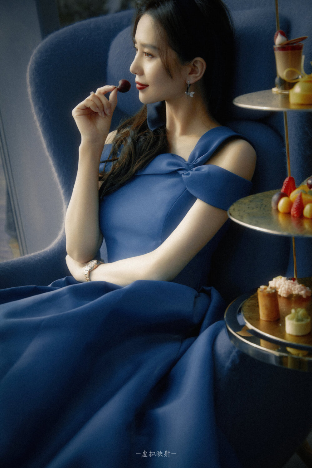 刘诗诗
cr.@虚拟映射