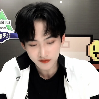 倒计时啦，周柯宇一定要高位出道!!!