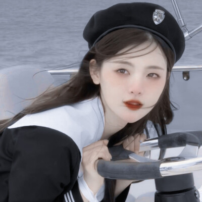 
（杨超越）海鸥不再眷恋大海