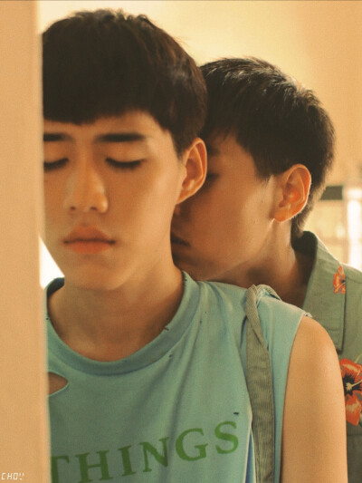 我不知道海棠花会不会在四点开放，但扶桑花一定会。”