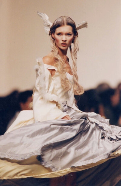 Kate moss at john Galliano s/s 1994 rtw ​ ​​​