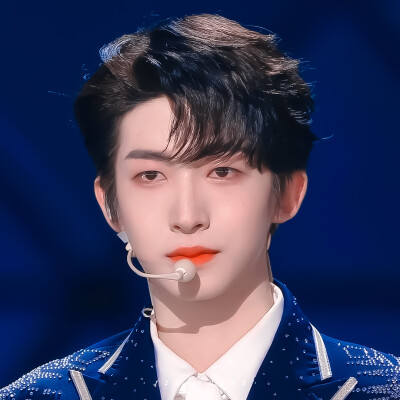 
" 恭喜刘宇C位出道!! "
