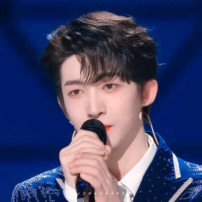 
" 恭喜刘宇C位出道!! "
