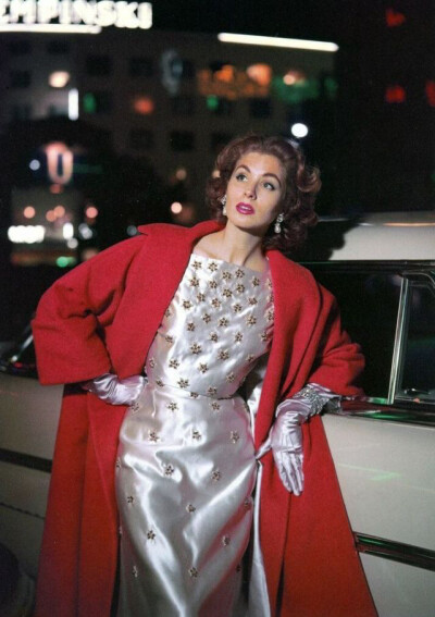 Suzy Parker，1954 ​​​