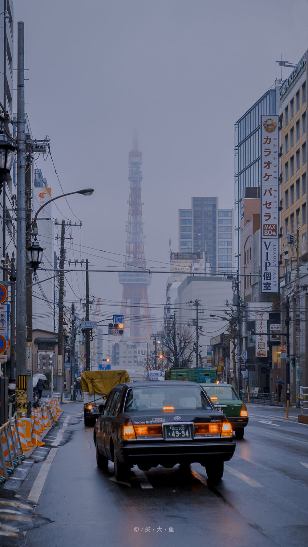 蓝色背景
.
蓝色壁纸