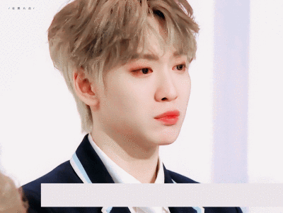 余景天动图
源淩晨六點