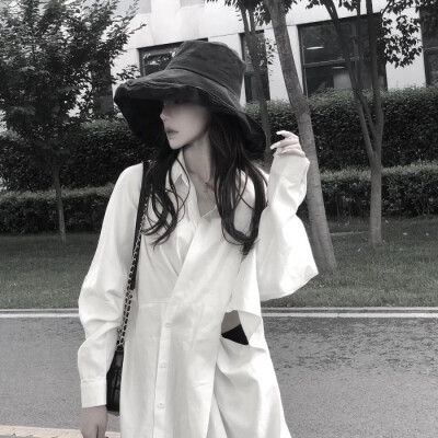 宇宙不及我浪漫