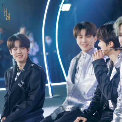 4-25
北京现代路演