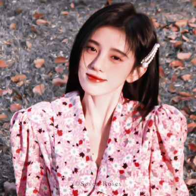 你们会喜欢这组吗 或许可以当150f粉福（？）哦谢谢 已经被自己敷衍到了
鞠婧祎 / 许莳