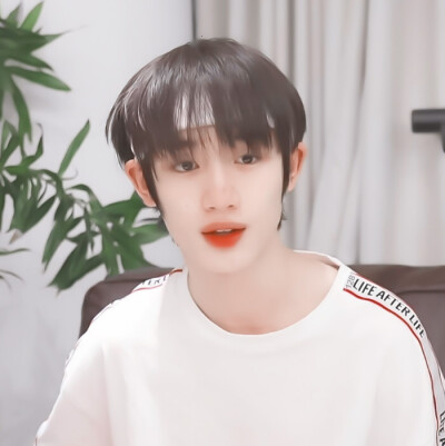 *为你唱情歌
-
丁程鑫
-
4p
-
原截江纪然
-
九敏！我收到了来自前前同桌的情书！我该怎么办！！