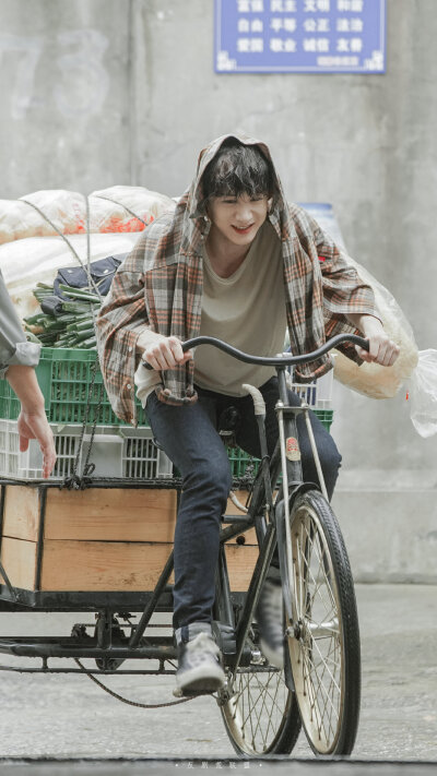 白敬亭•八零九零