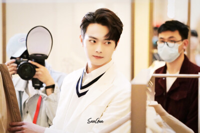 我们不能是朋友