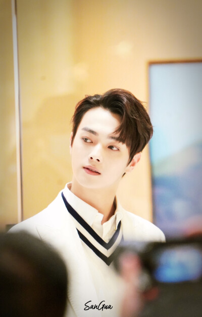 我们不能是朋友