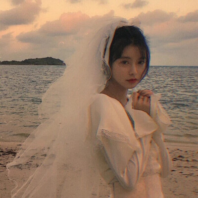 仙气婚纱女神，人间理想优质背景女头（侵删）