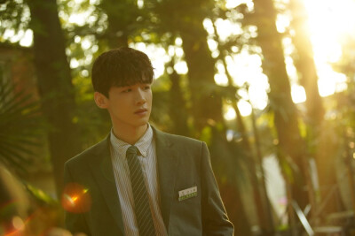 白敬亭•八零九零