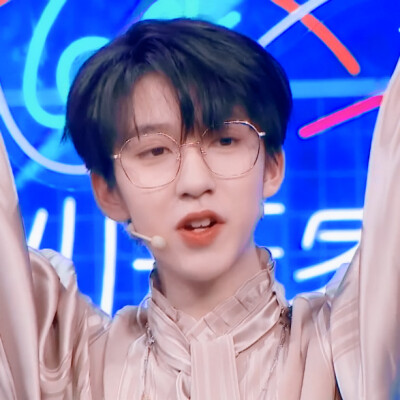 贺峻霖头像
原陆渝