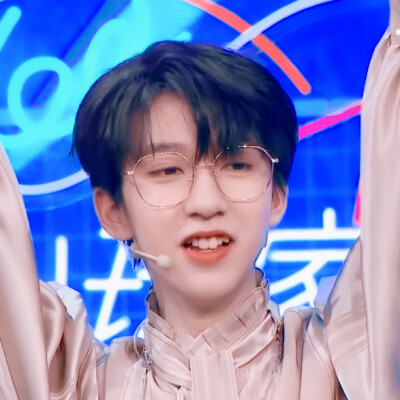 贺峻霖头像
原陆渝