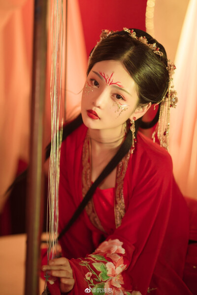 红装