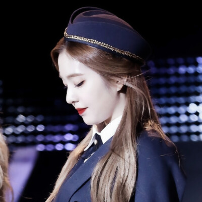  好久不见。
cr.bemybrownie