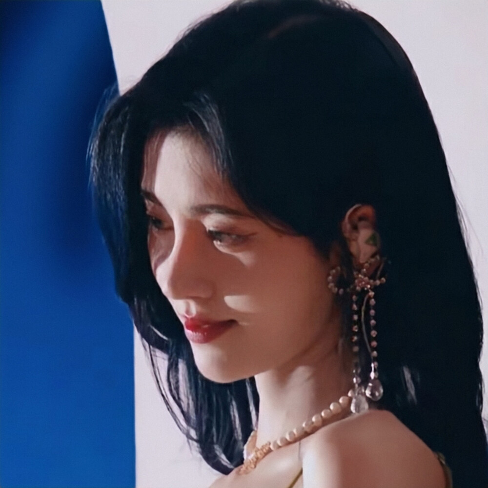 鞠婧祎可二改。改收专
二改注明亓官妍或id春野奈奈熊/不接受注评论区