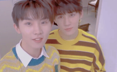 自截自p
时代少年团自拍mv 3
（终于截到严老师了）
（小贺老师太漂亮了）