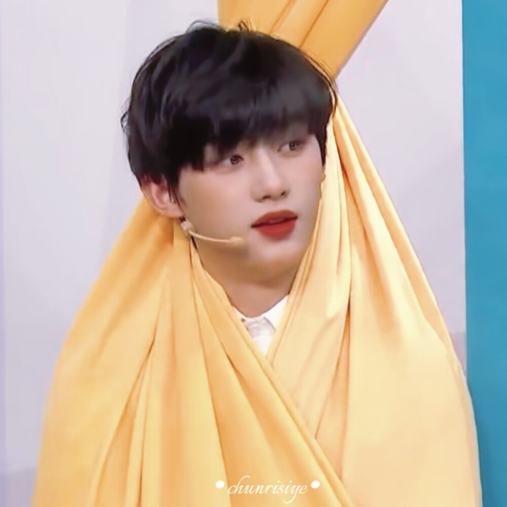 ★丁程鑫/阳光男孩
＂如果星星会唱歌，那会是唱给我听的吗?＂
原截 江时树.